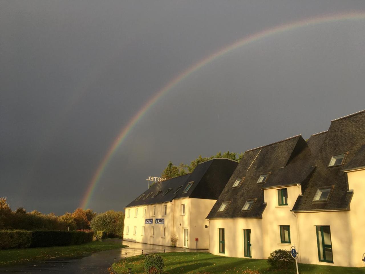 Best Western Armor Park Dinan Et Spa ภายนอก รูปภาพ